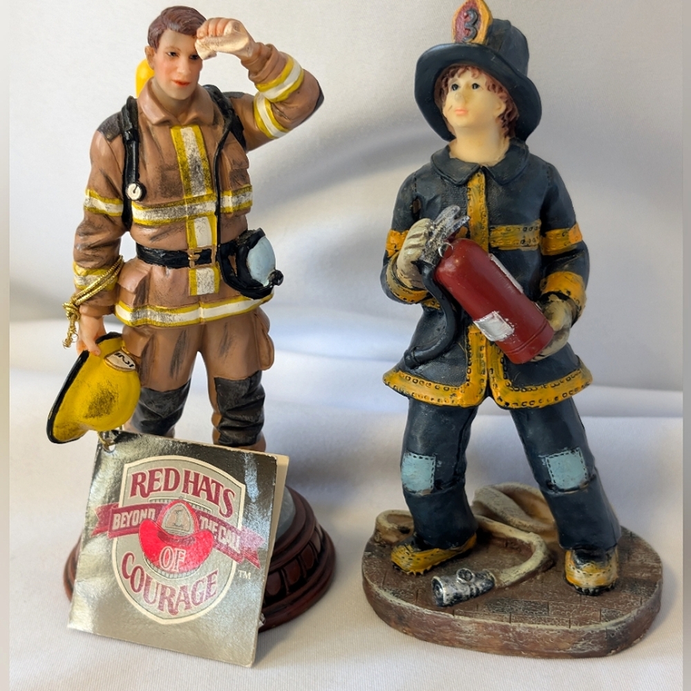 SaLE ! 2 Fireman K's Collection & Red Hats o Courage "It's A Hot One" Vanmark